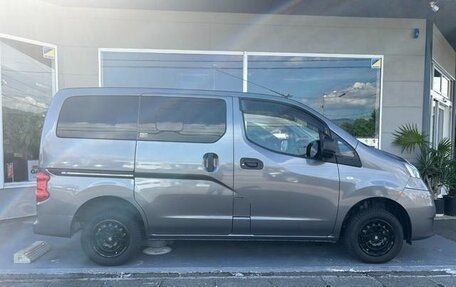 Nissan NV200, 2018 год, 1 350 000 рублей, 4 фотография