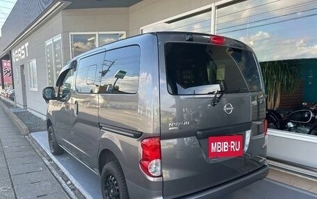 Nissan NV200, 2018 год, 1 350 000 рублей, 9 фотография