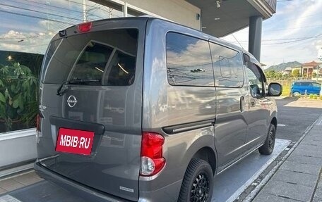 Nissan NV200, 2018 год, 1 350 000 рублей, 8 фотография