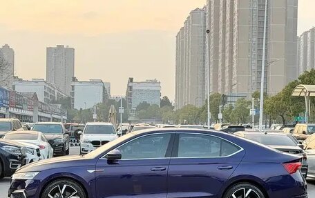 Skoda Octavia IV, 2022 год, 2 300 000 рублей, 4 фотография