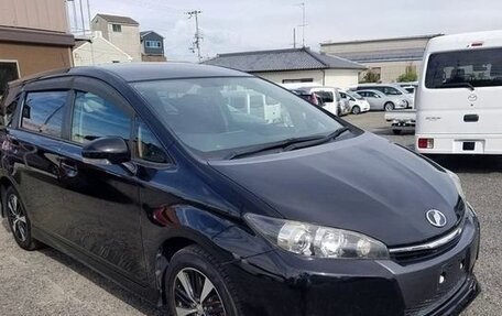 Toyota Wish II, 2014 год, 1 295 000 рублей, 1 фотография