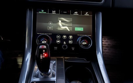 Land Rover Range Rover Sport II, 2021 год, 7 800 000 рублей, 10 фотография