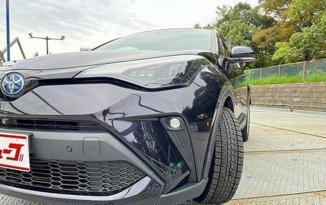 Toyota C-HR I рестайлинг, 2018 год, 1 469 000 рублей, 6 фотография