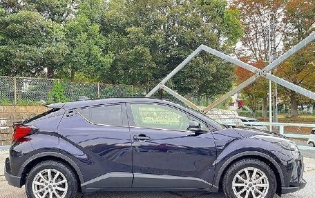 Toyota C-HR I рестайлинг, 2018 год, 1 469 000 рублей, 5 фотография