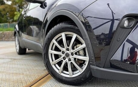 Toyota C-HR I рестайлинг, 2018 год, 1 469 000 рублей, 9 фотография