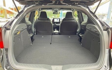 Toyota C-HR I рестайлинг, 2018 год, 1 469 000 рублей, 13 фотография