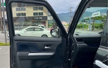 Toyota Roomy I, 2022 год, 950 000 рублей, 8 фотография