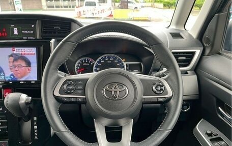 Toyota Roomy I, 2022 год, 950 000 рублей, 14 фотография