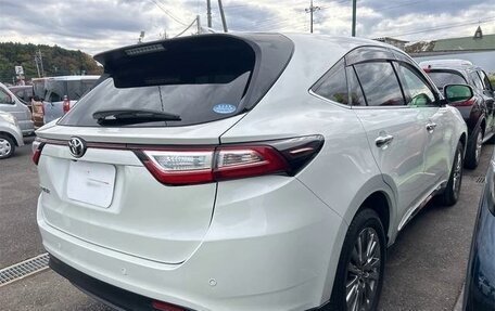 Toyota Harrier, 2019 год, 2 500 000 рублей, 3 фотография