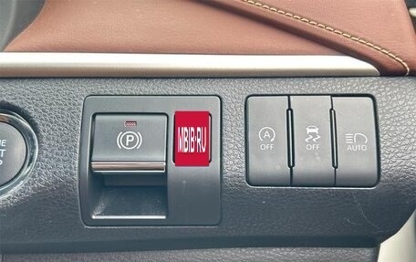 Toyota Harrier, 2019 год, 2 500 000 рублей, 15 фотография