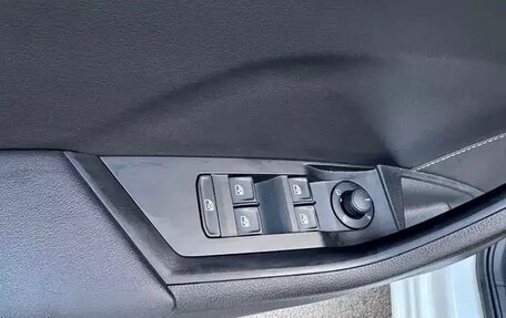 Skoda Superb III рестайлинг, 2022 год, 1 750 000 рублей, 11 фотография