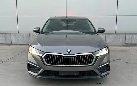 Skoda Octavia IV, 2022 год, 2 100 000 рублей, 3 фотография