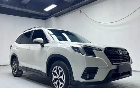 Subaru Forester, 2022 год, 3 400 000 рублей, 2 фотография