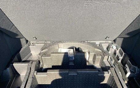 Toyota C-HR I рестайлинг, 2022 год, 1 629 000 рублей, 19 фотография