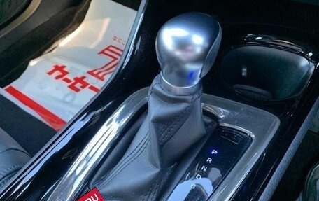 Toyota C-HR I рестайлинг, 2022 год, 1 629 000 рублей, 31 фотография