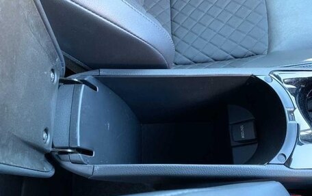 Toyota C-HR I рестайлинг, 2022 год, 1 629 000 рублей, 39 фотография