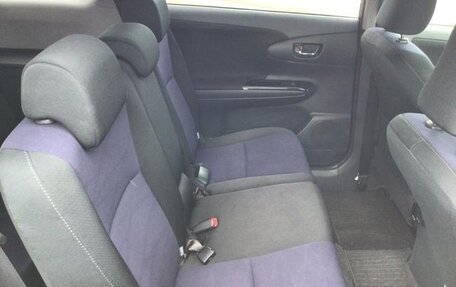 Toyota Wish II, 2013 год, 1 258 000 рублей, 12 фотография