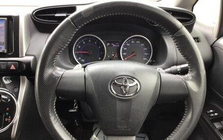 Toyota Wish II, 2013 год, 1 258 000 рублей, 9 фотография