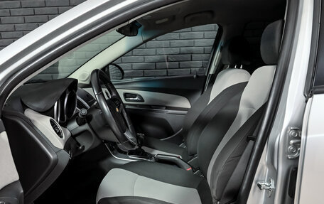 Chevrolet Cruze II, 2013 год, 890 000 рублей, 10 фотография