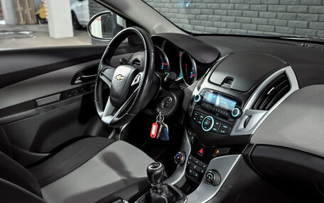 Chevrolet Cruze II, 2013 год, 890 000 рублей, 15 фотография