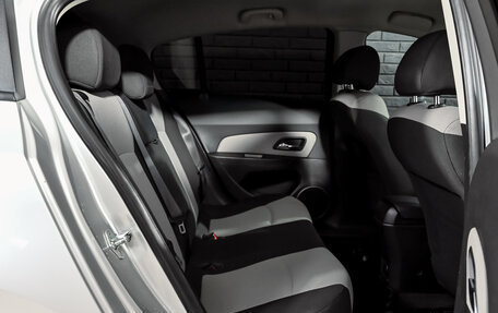 Chevrolet Cruze II, 2013 год, 890 000 рублей, 17 фотография