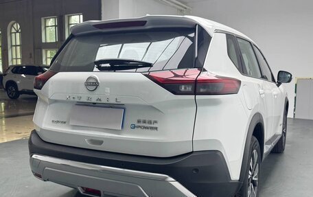 Nissan X-Trail, 2023 год, 4 000 000 рублей, 2 фотография