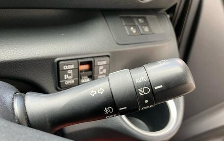 Toyota Sienta II, 2022 год, 1 213 000 рублей, 15 фотография