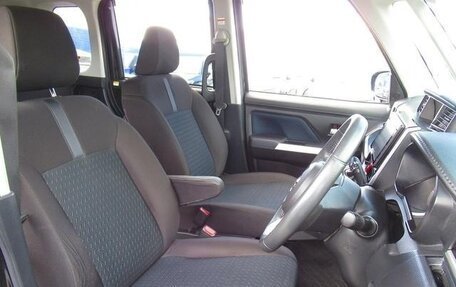 Toyota Roomy I, 2022 год, 1 165 000 рублей, 10 фотография