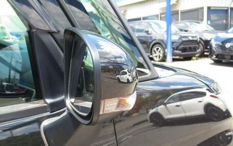 Toyota Roomy I, 2022 год, 1 165 000 рублей, 29 фотография