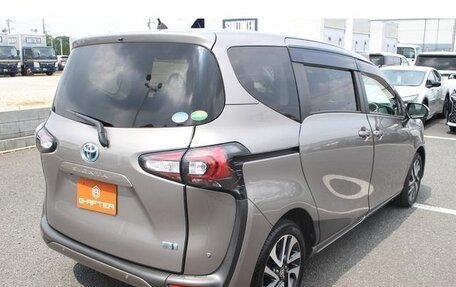 Toyota Sienta II, 2018 год, 1 189 000 рублей, 7 фотография