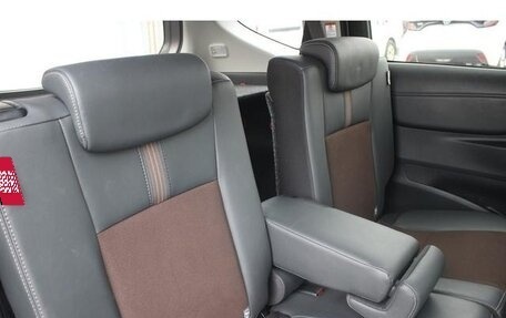 Toyota Sienta II, 2018 год, 1 189 000 рублей, 9 фотография