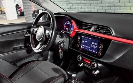 KIA Rio IV, 2021 год, 1 780 000 рублей, 15 фотография