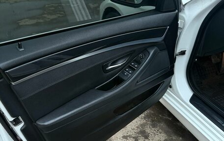 BMW 5 серия, 2011 год, 1 550 000 рублей, 4 фотография