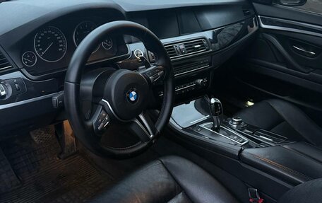 BMW 5 серия, 2011 год, 1 550 000 рублей, 3 фотография