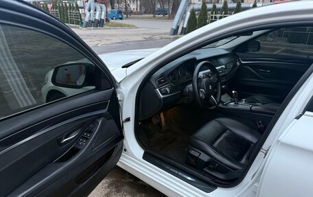 BMW 5 серия, 2011 год, 1 550 000 рублей, 6 фотография