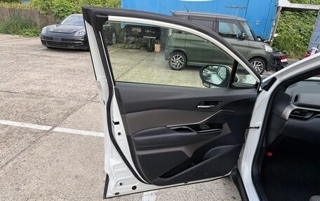 Toyota C-HR I рестайлинг, 2020 год, 1 673 279 рублей, 15 фотография