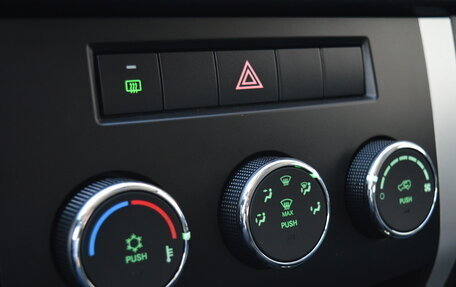 ЛуАЗ Patriot, 2024 год, 1 550 000 рублей, 13 фотография