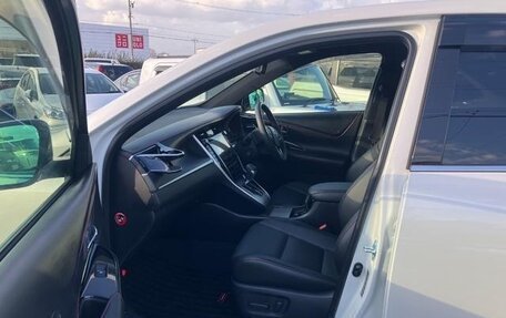 Toyota Harrier, 2020 год, 2 369 000 рублей, 20 фотография