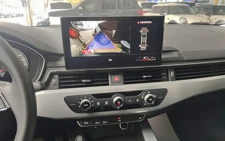 Audi A4, 2021 год, 2 750 000 рублей, 10 фотография