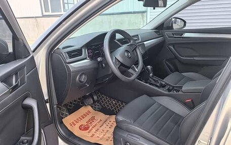 Skoda Superb III рестайлинг, 2023 год, 2 170 000 рублей, 10 фотография