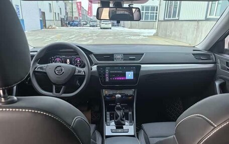 Skoda Superb III рестайлинг, 2023 год, 2 170 000 рублей, 9 фотография