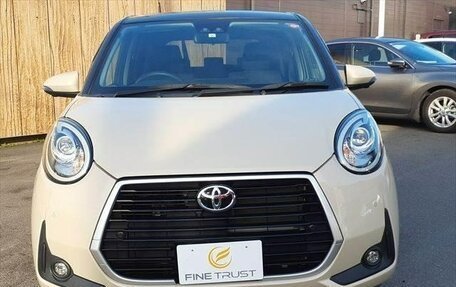 Toyota Passo III, 2023 год, 1 000 000 рублей, 6 фотография