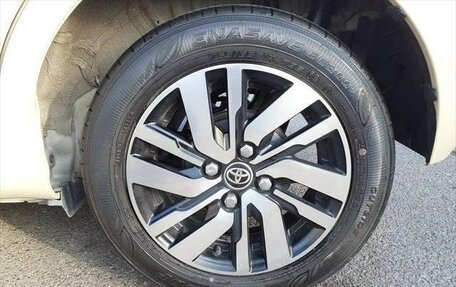 Toyota Passo III, 2023 год, 1 000 000 рублей, 19 фотография