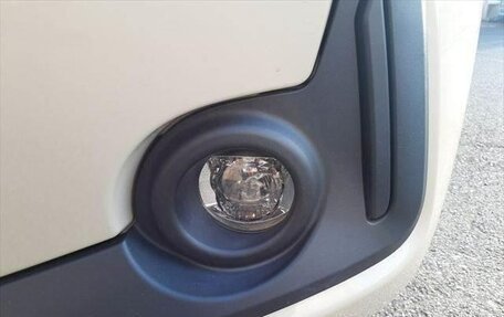 Toyota Passo III, 2023 год, 1 000 000 рублей, 18 фотография