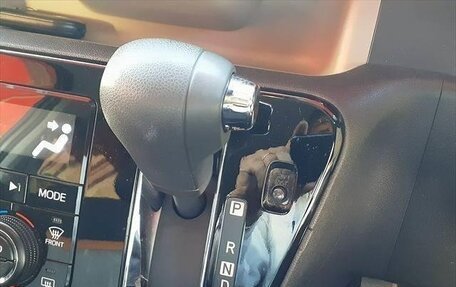 Toyota Passo III, 2023 год, 1 000 000 рублей, 25 фотография