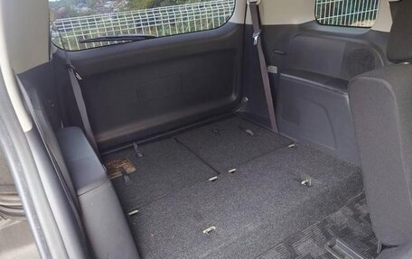 Toyota ISis I, 2017 год, 1 106 000 рублей, 26 фотография