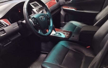 Toyota Camry, 2013 год, 1 800 000 рублей, 7 фотография