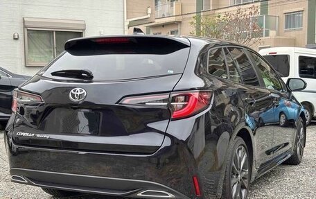 Toyota Corolla, 2022 год, 1 295 000 рублей, 4 фотография