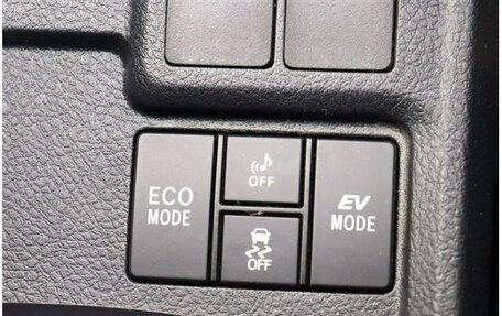 Toyota Corolla, 2015 год, 1 050 000 рублей, 16 фотография