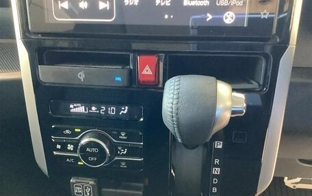 Toyota Roomy I, 2023 год, 962 000 рублей, 13 фотография